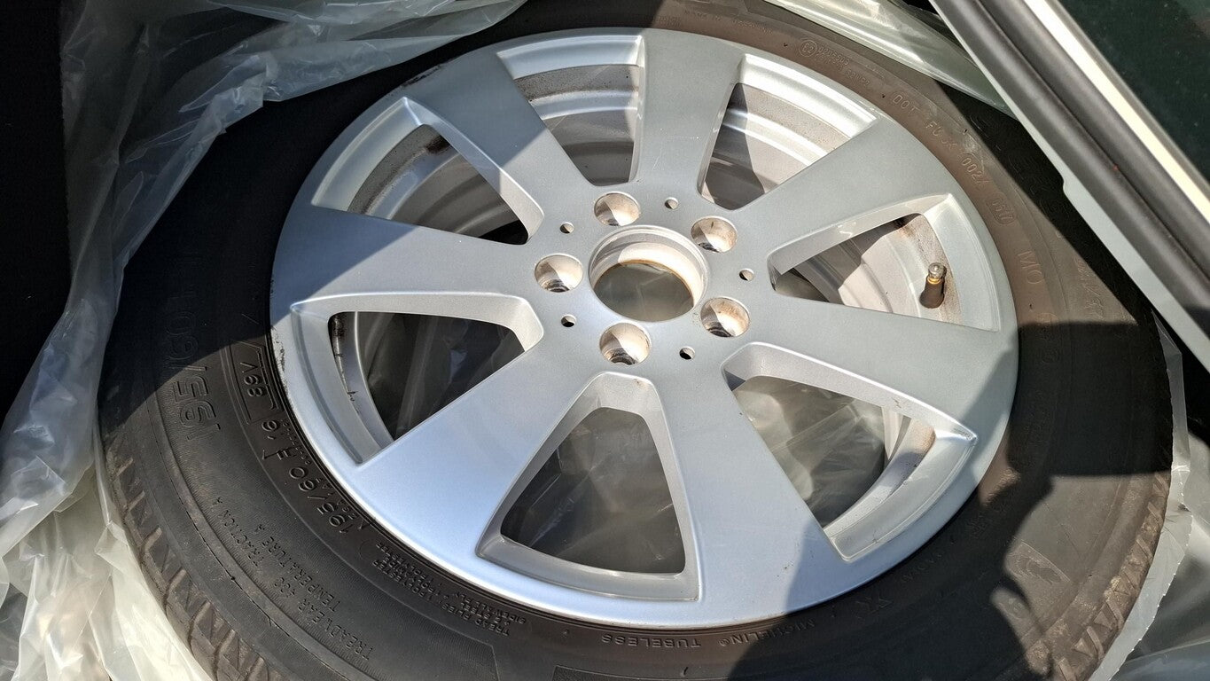 Mercedes-Benz C180 CGI Aut. Lim Navi Xenon PDC MFL LM 162000708 9