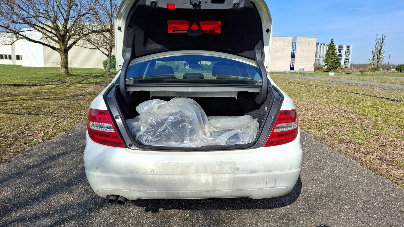 Mercedes-Benz C180 CGI Aut. Lim Navi Xenon PDC MFL LM 162000708 8