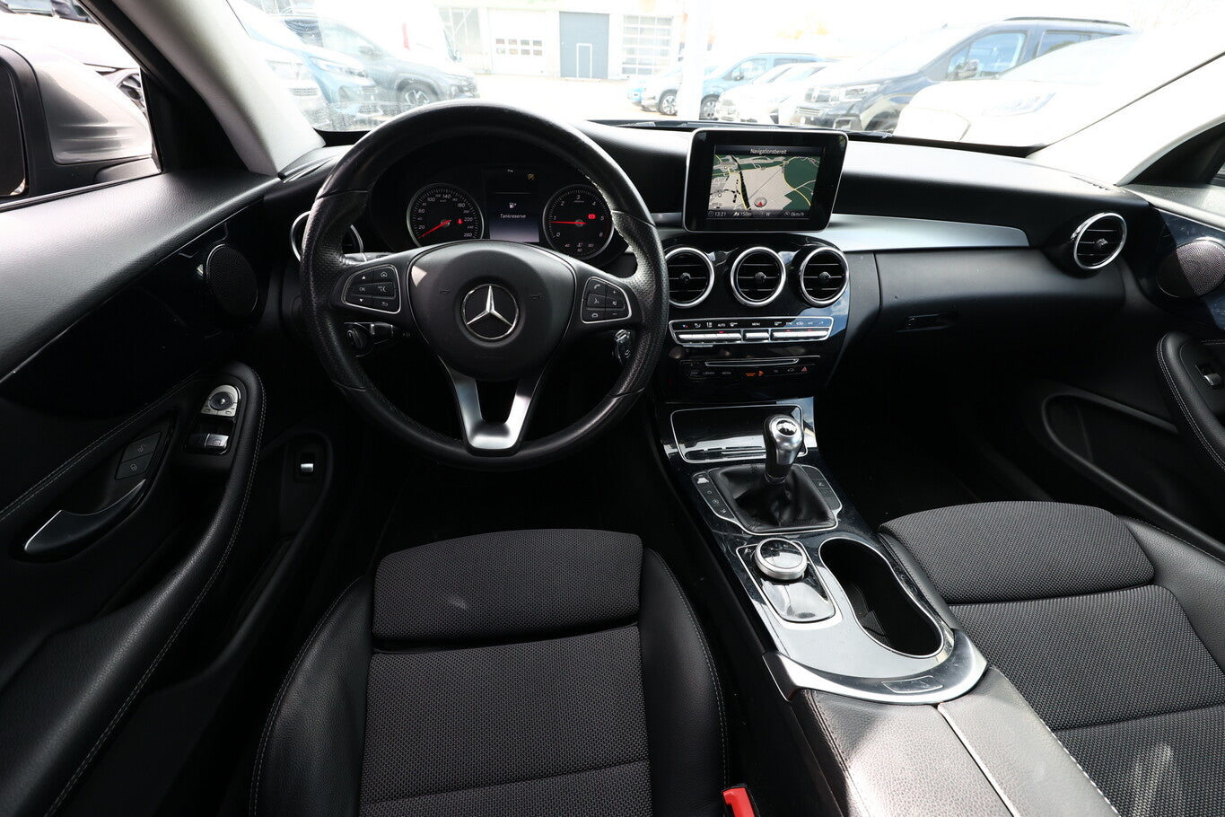 Mercedes-Benz C 220 d LED Nav ParkAs Tempomat LM17Z Klimaaut. 139246288 6