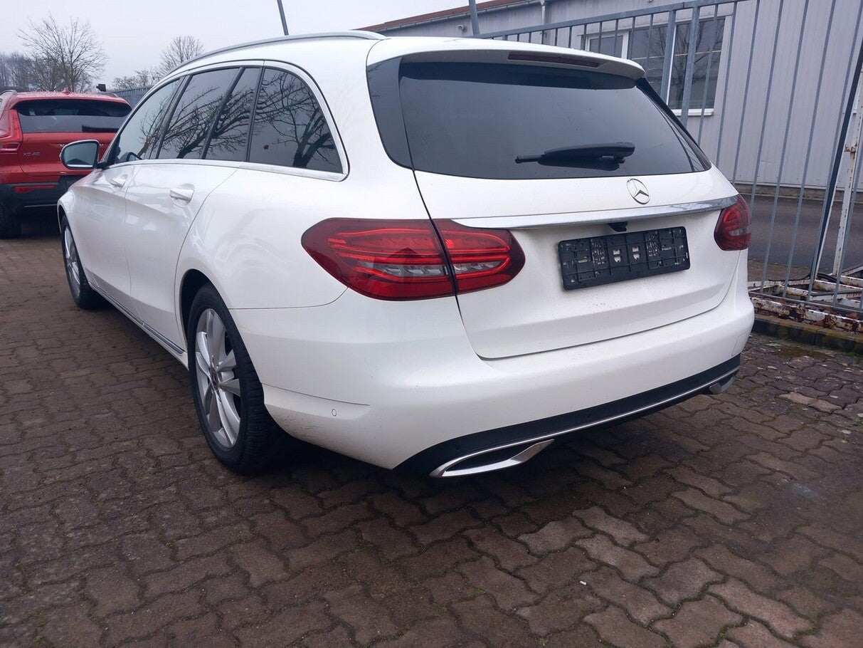 Mercedes-Benz C 180 T Avantgarde Pano Nav LED ParkP SHZ eHk 156605434 3