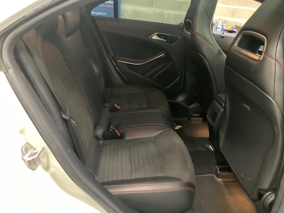 Interior trasero