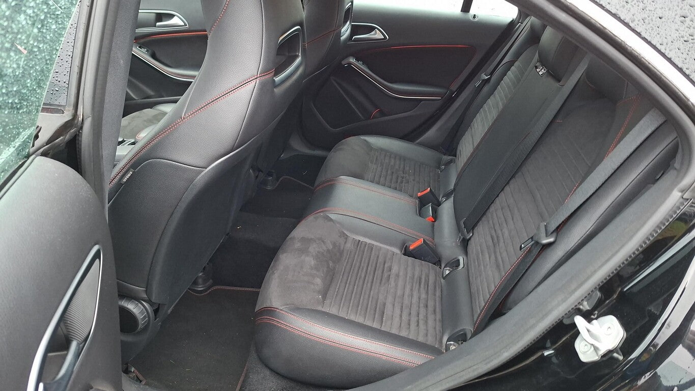 Mercedes-Benz CLA 180 AMG Line Autom. LM Navi SHZ Klima  148950436 8
