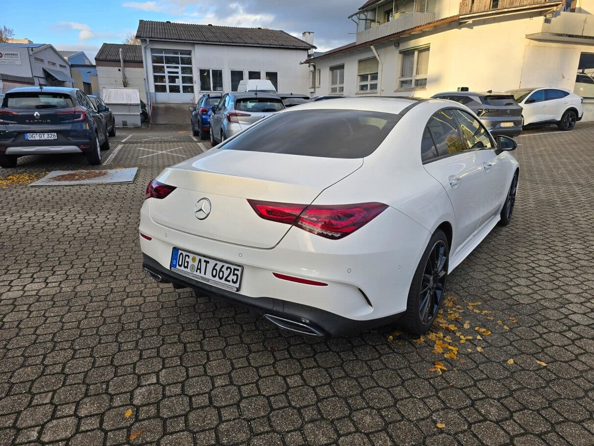 Mercedes-Benz CLA 200 DCT AMG Line Multibeam 19Z Pano KeyLess 153402245 2