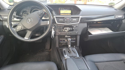 Mercedes-Benz E200 CGI Lim Aut. Avantgarde Navi PDC SHZ Xenon 131786158 5