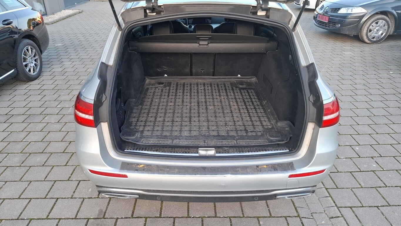 Mercedes-Benz E220 T d Avantgarde Aut. Navi AHK LED Kamera SD 166572809 9