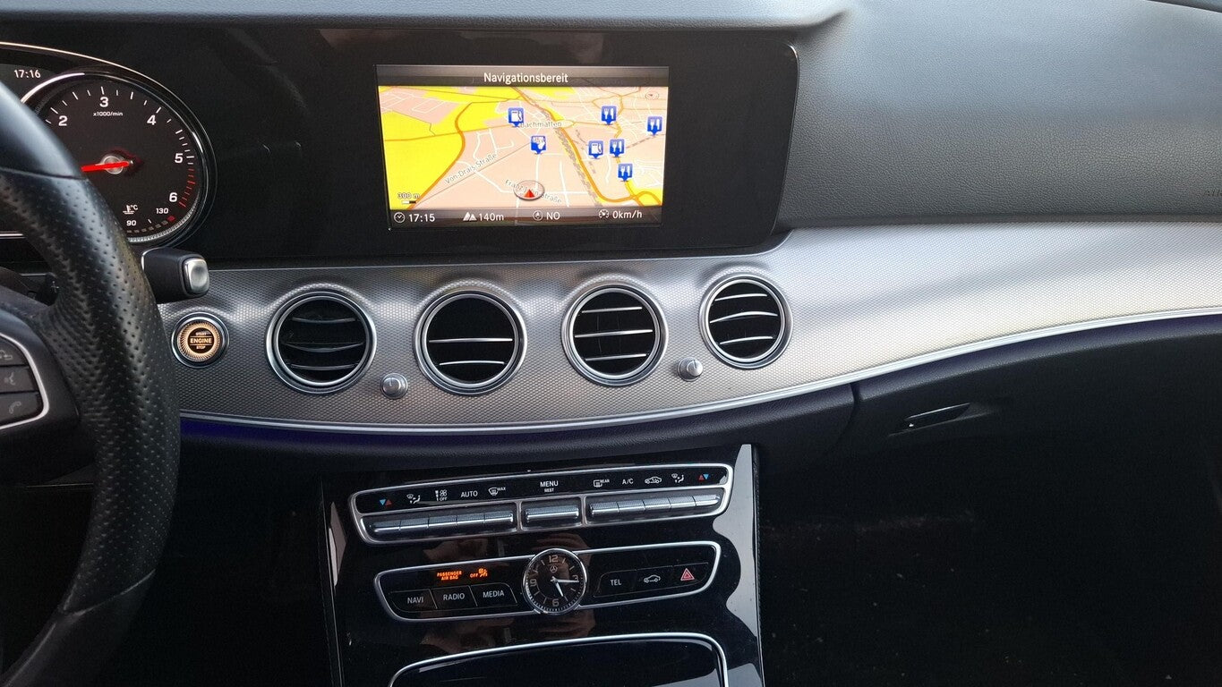 Mercedes-Benz E220 T d Avantgarde Aut. Navi AHK LED Kamera SD 166572809 8