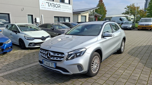 Mercedes-Benz GLA 180 d DCT Nav eHk Kam KeyLess Temp LM17Z 139035687 0