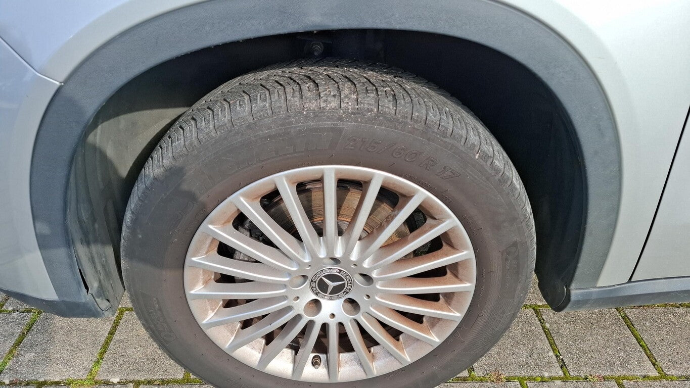 Mercedes-Benz GLA 180 d DCT Nav eHk Kam KeyLess Temp LM17Z 139035687 10