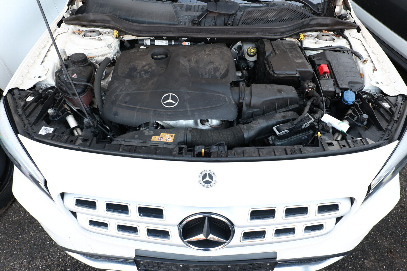 Mercedes-Benz GLA 200 DCT Urban KeyL eHK Nav Kam SHZ PrivG 18Z 149770498 11