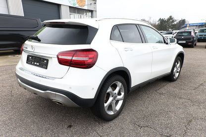 Mercedes-Benz GLA 200 DCT Urban KeyL eHK Nav Kam SHZ PrivG 18Z 155181744 2