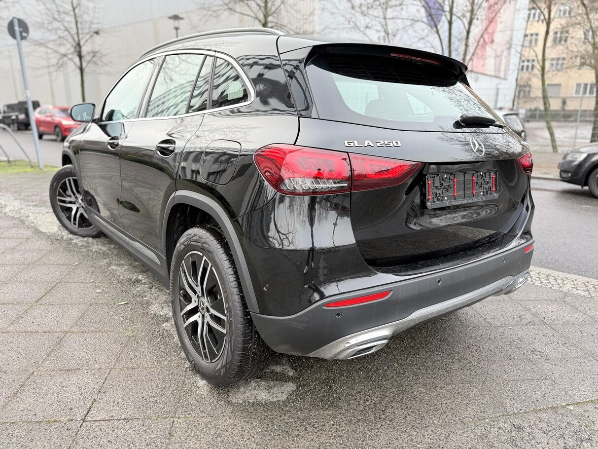 Mercedes-Benz GLA 250 DCT 4Matic Progressive Leder Pano Kam  149174496 2