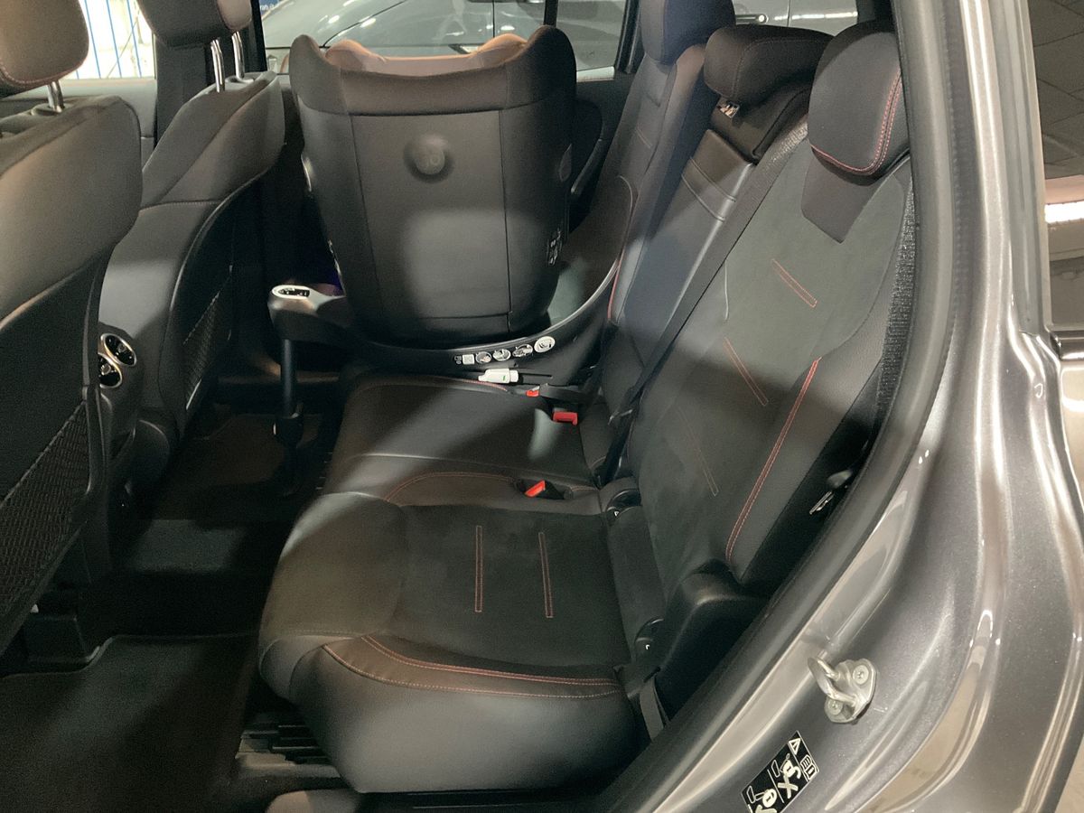 Interior trasero