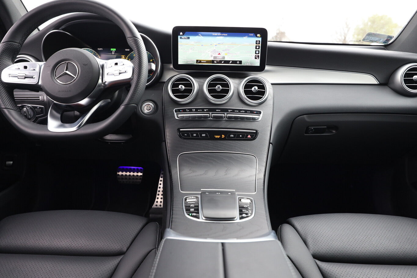 Mercedes-Benz GLC 200 4M Coupé AMG Line LED Nav eHK SHZ 19Z 86998801 6