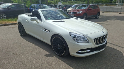 Mercedes-Benz SLK 200 BiXen Leder PTS Airscarf SHZ Navi LM 126381657 1