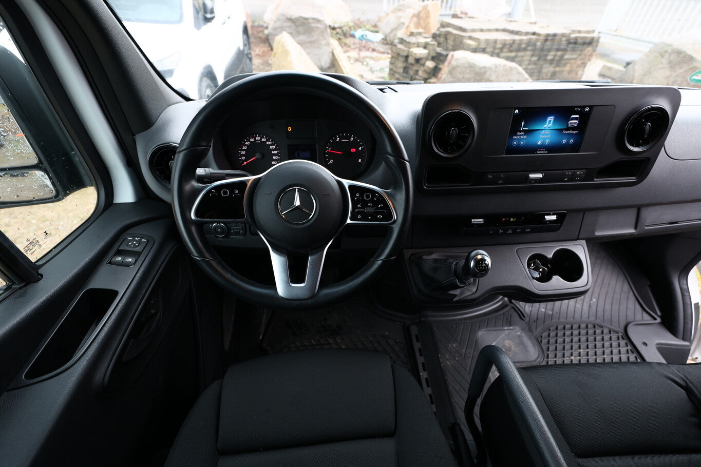 Mercedes-Benz Sprinter 317 CDI 170 RWD 3-S ParkP SideAs Klima 150341872 6