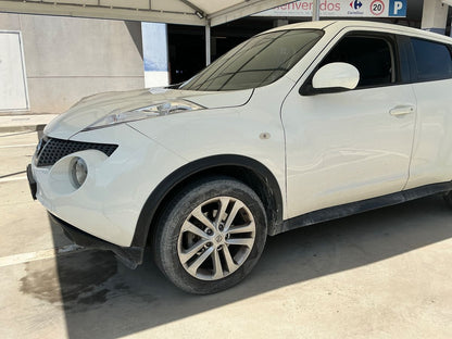 Lateral delantero izquierdo