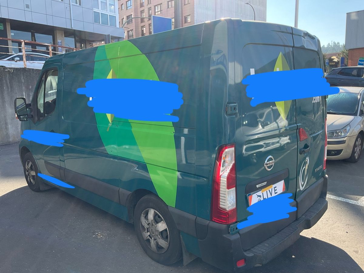 Parte trasera izquierda