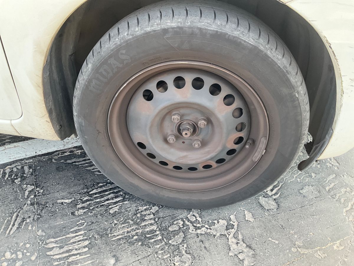 Front right tire