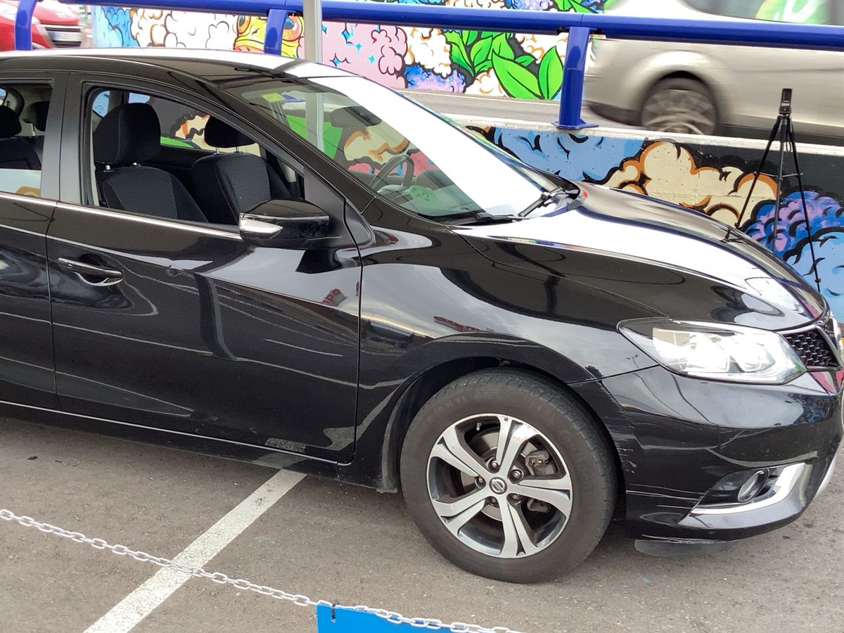 Lateral delantero derecho