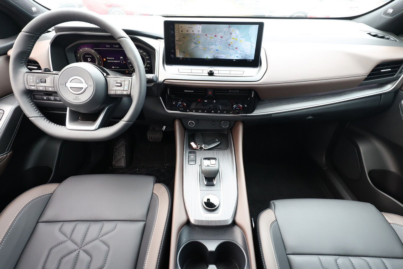 Nissan Qashqai MHEV CVT 158 4x4 Tekna FACELIFT Bose HUD 89876102 7