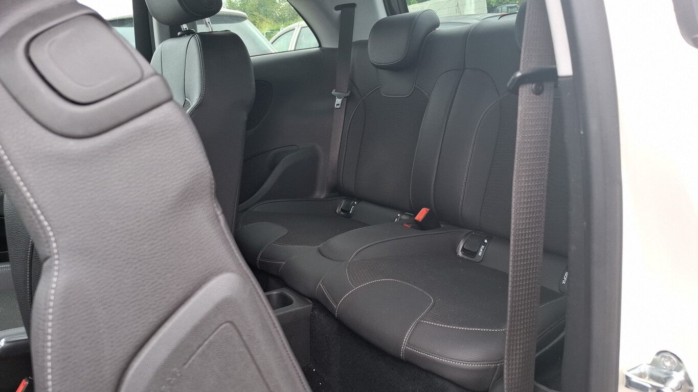Opel Adam Rocks 1.4 120 Jahre LM Pano SHZ LHZ Klimaat 130542735 5