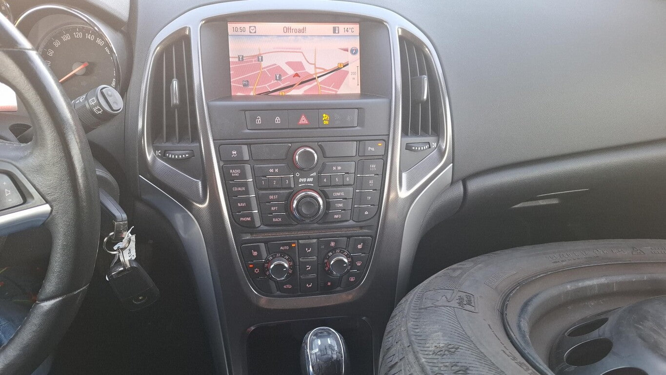 Opel Astra J 1.6 Aut. Innovation Navi BiXe PDC SHZ  142740833 7