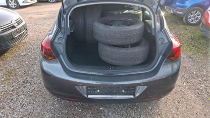 Opel Astra J 1.6 Aut. Innovation Navi BiXe PDC SHZ  142740833 8