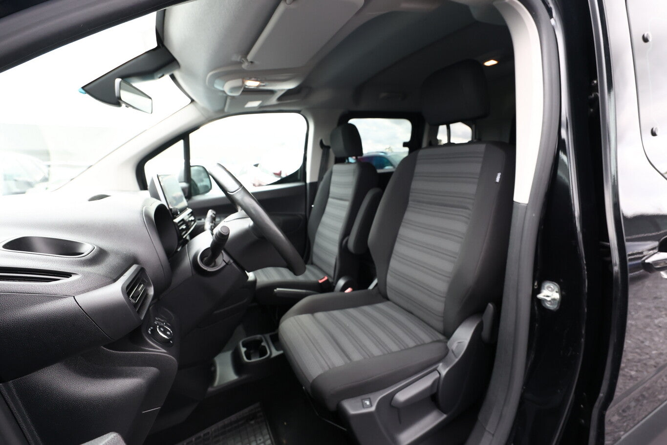 Opel Combo Life 1.2 Turbo 110 Edition Kam PDC LaneAs 140302183 5