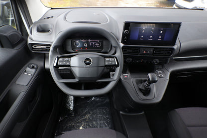 Opel Combo 1.5 D 100 N1 FACELIFT 5-S PDC 10