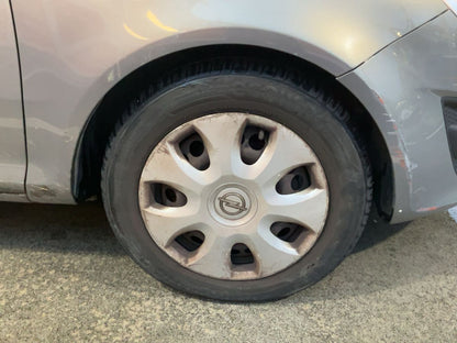 Neumático delantero derecho