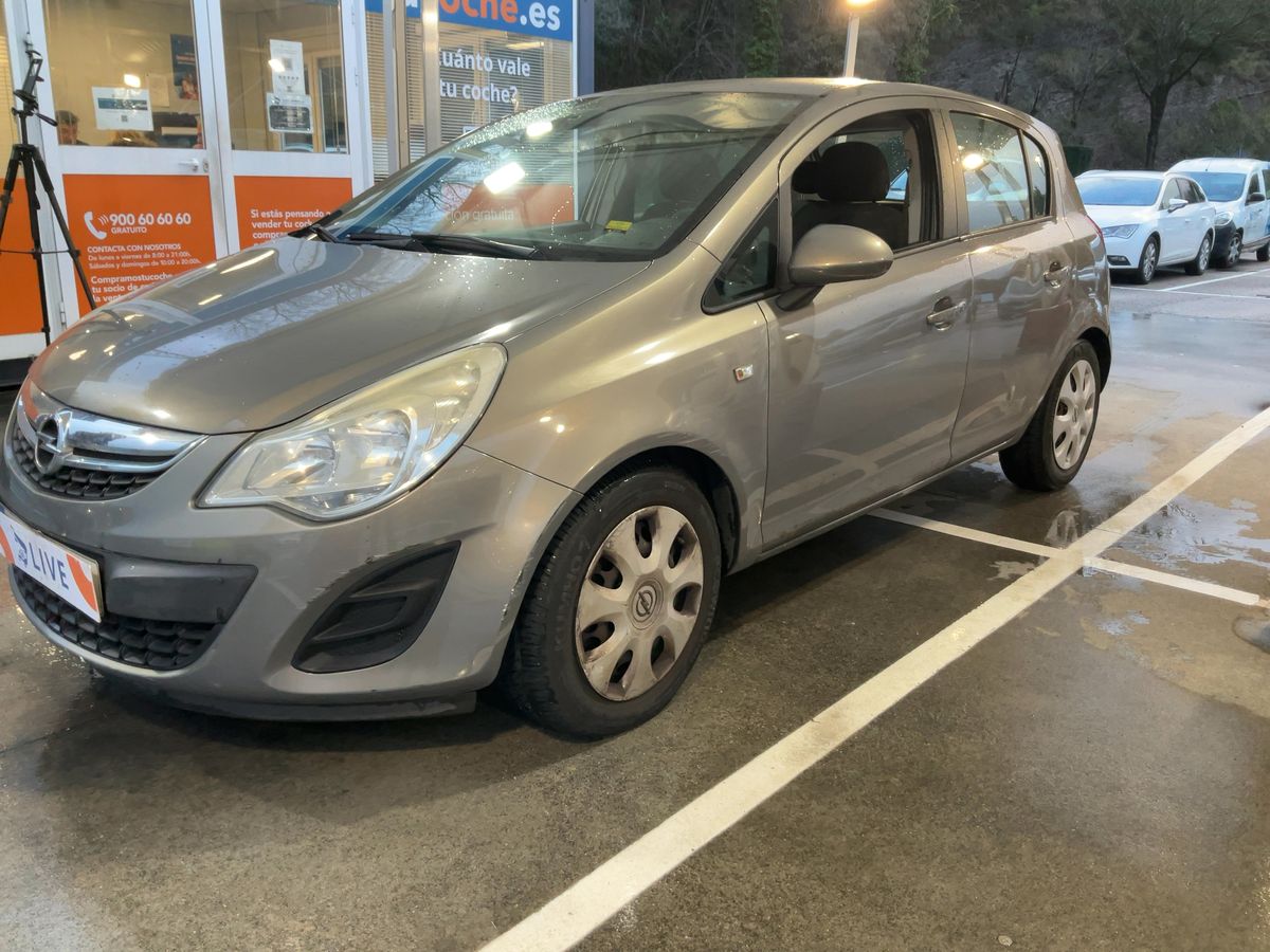 Lateral delantero izquierdo