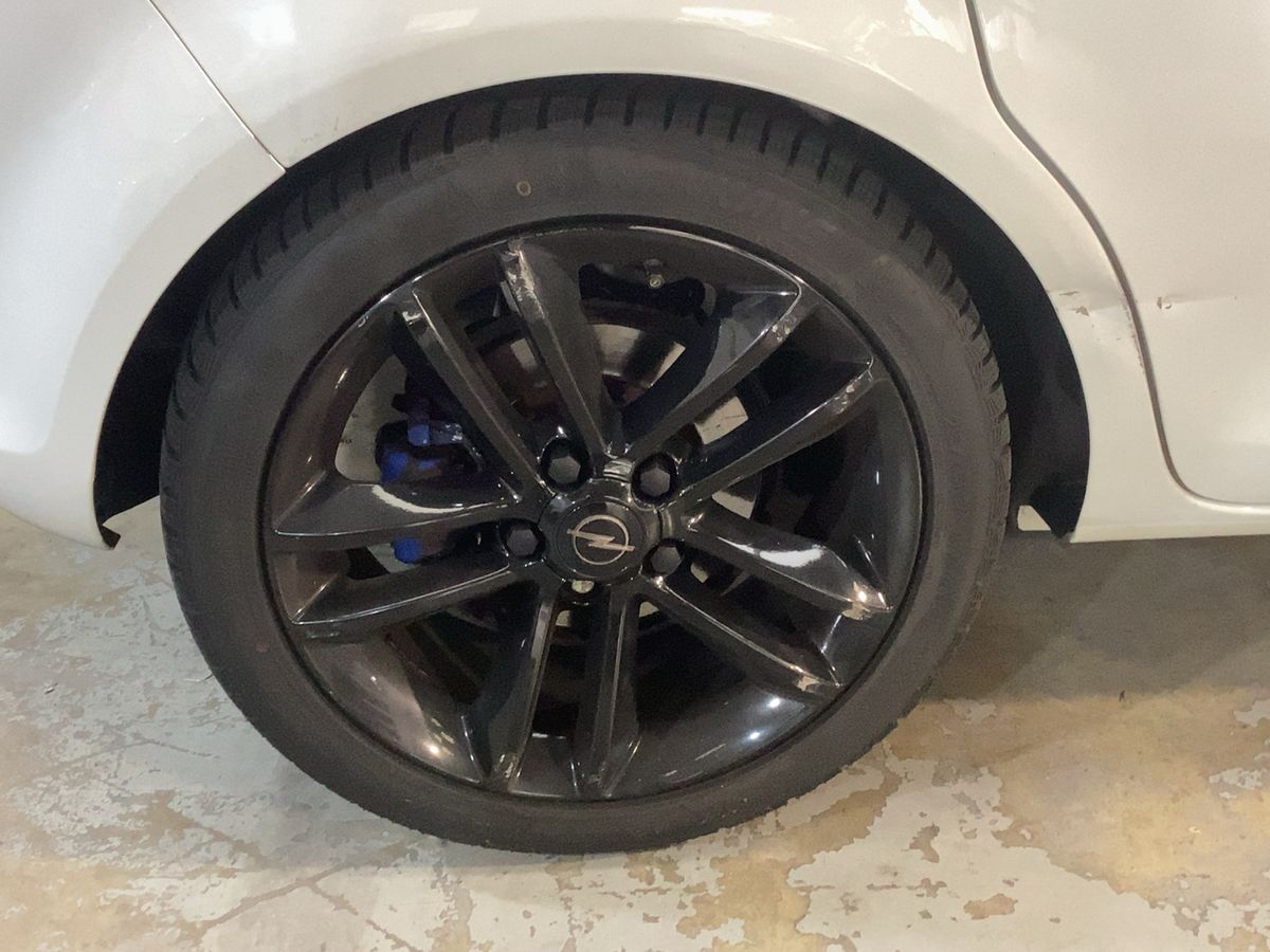 Rear right tire