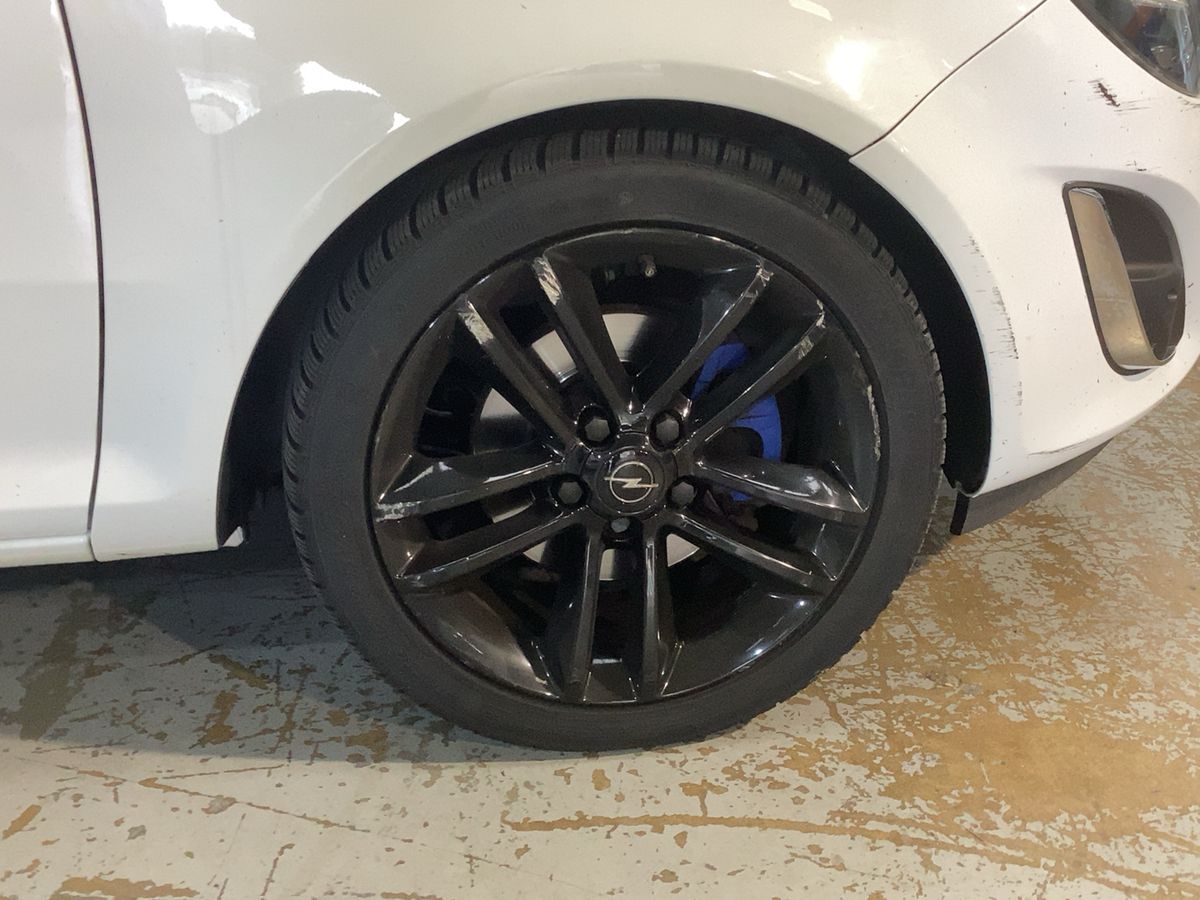 Front right tire