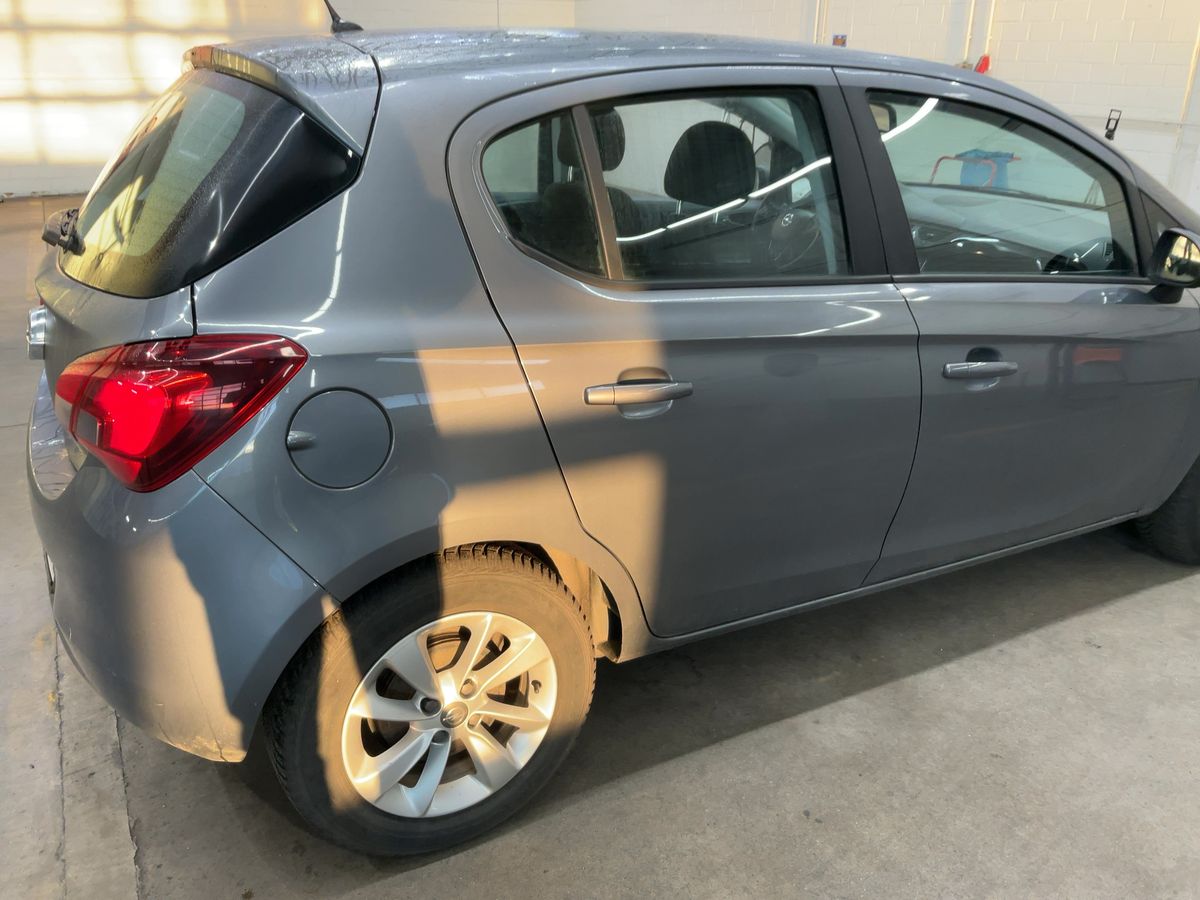 Parte trasera derecha