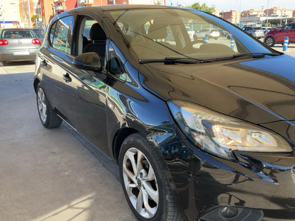 Lateral delantero derecho