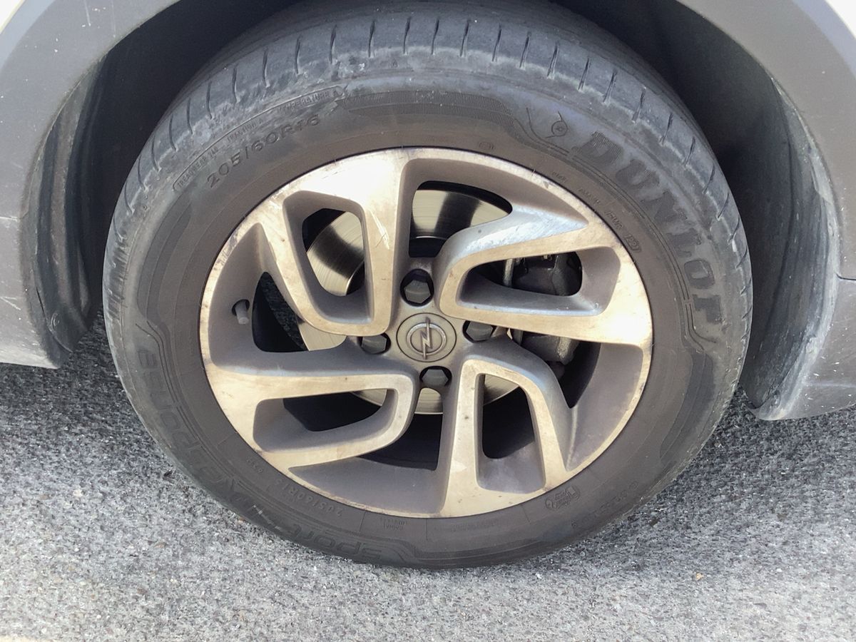 Front right tire