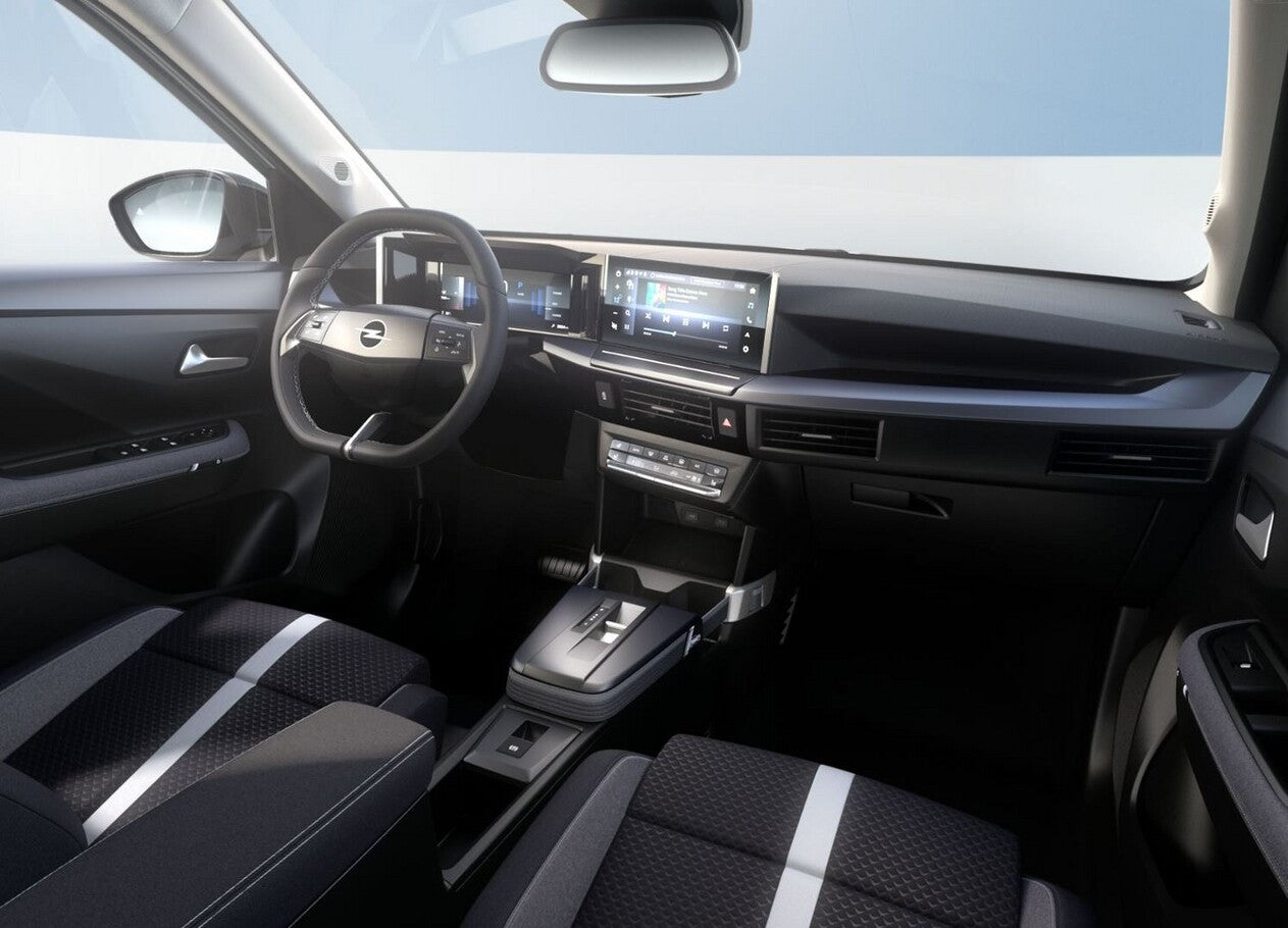 Opel Frontera-e 44kWh 113 GS TechP SHZ LHZ OBC Nav  132118577 3