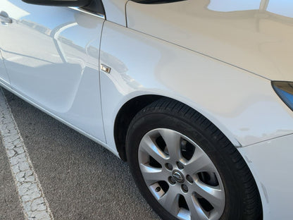 Lateral delantero derecho