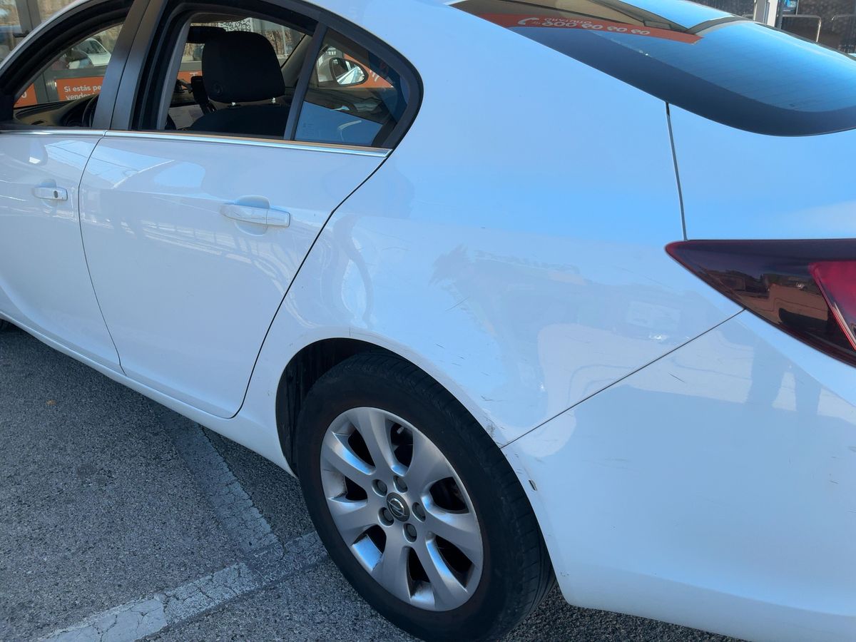 Parte trasera izquierda