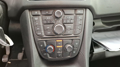 Opel Meriva B 1.4 Turbo LPG Edition Klima PDC CD 400  144143813 9