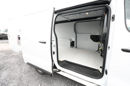 Opel Vivaro 2.0 D 145 Edition L L3 3S Klima PDC 122879133 9