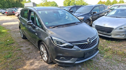 Opel Zafira 1.6 SIDI Turbo Autom. Inno. 7S NAV Kamera 134410781 1