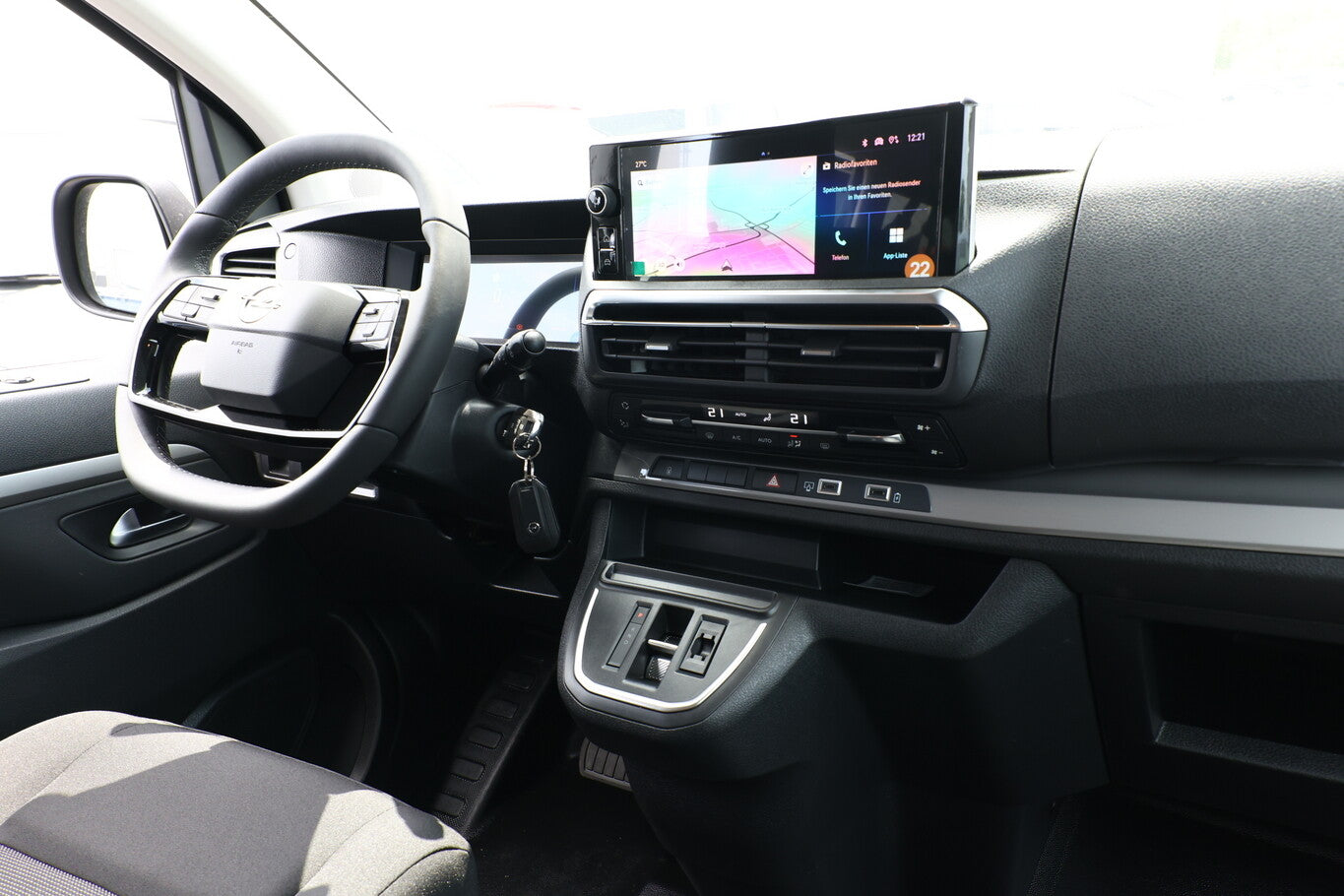 Opel Zafira Life 2.0 D 180 AT8 XL 8-S Nav Kam SHZ ACC 135759586 8