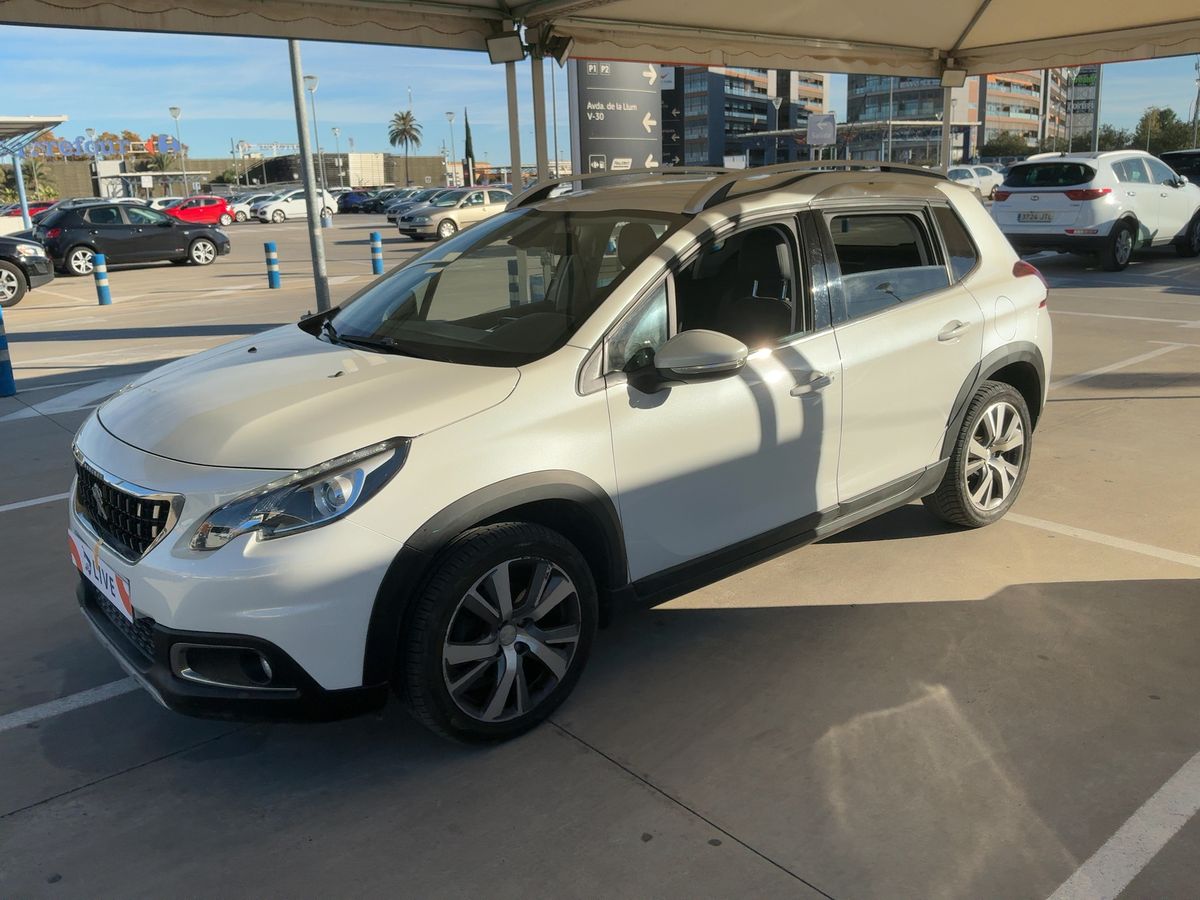 Lateral delantero izquierdo