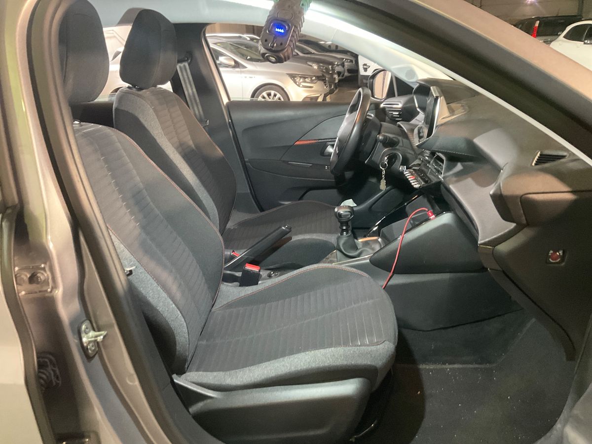 Interior delantero