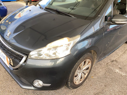 Lateral delantero izquierdo