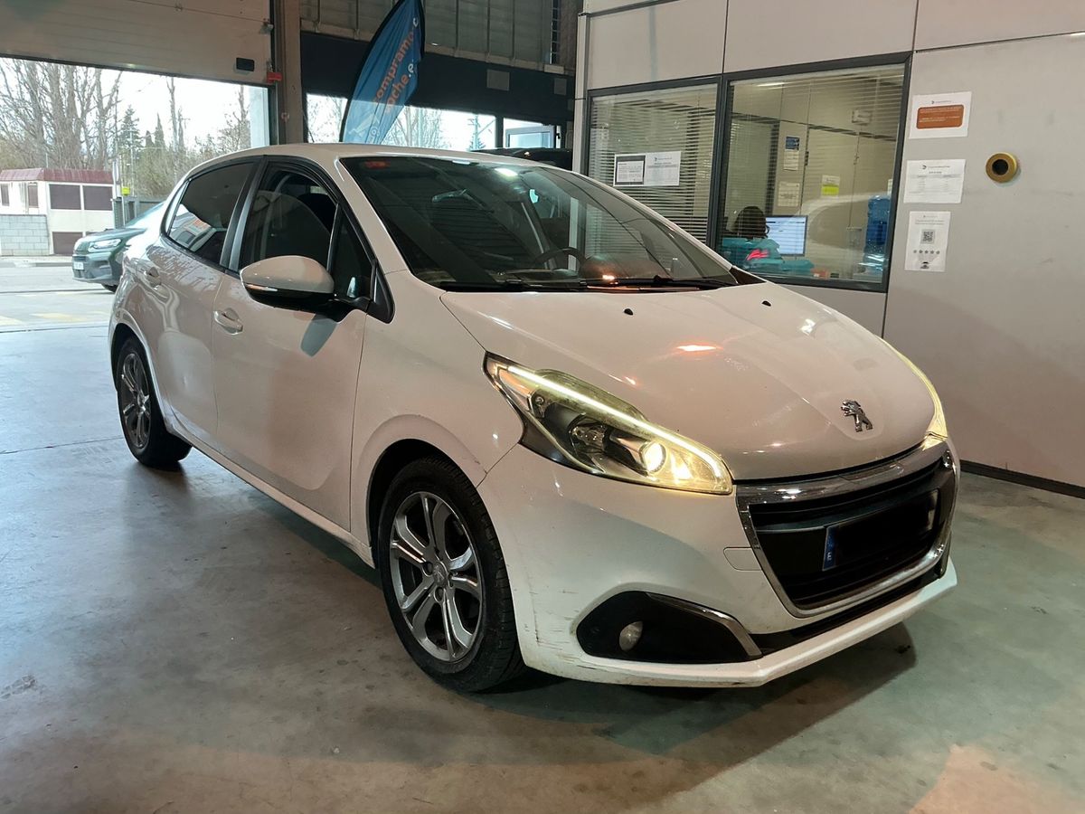 Lateral delantero derecho