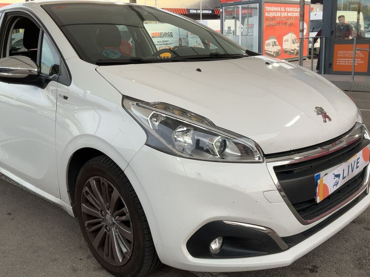 Lateral delantero derecho