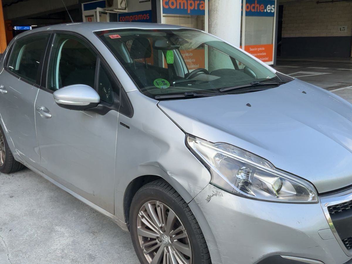 Lateral delantero derecho