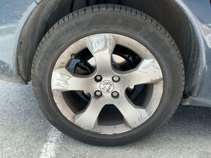 Neumático trasero derecho